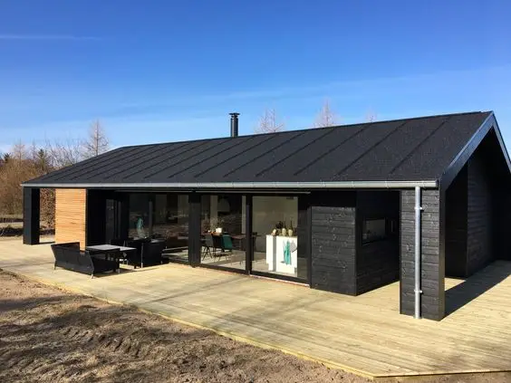 Pole Barn vs Steel Building – Which One is Right for You?